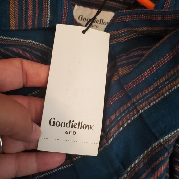 Goodfellow & Co Standard fit Flannel casual button down Blue Size S - Picture 7 of 10
